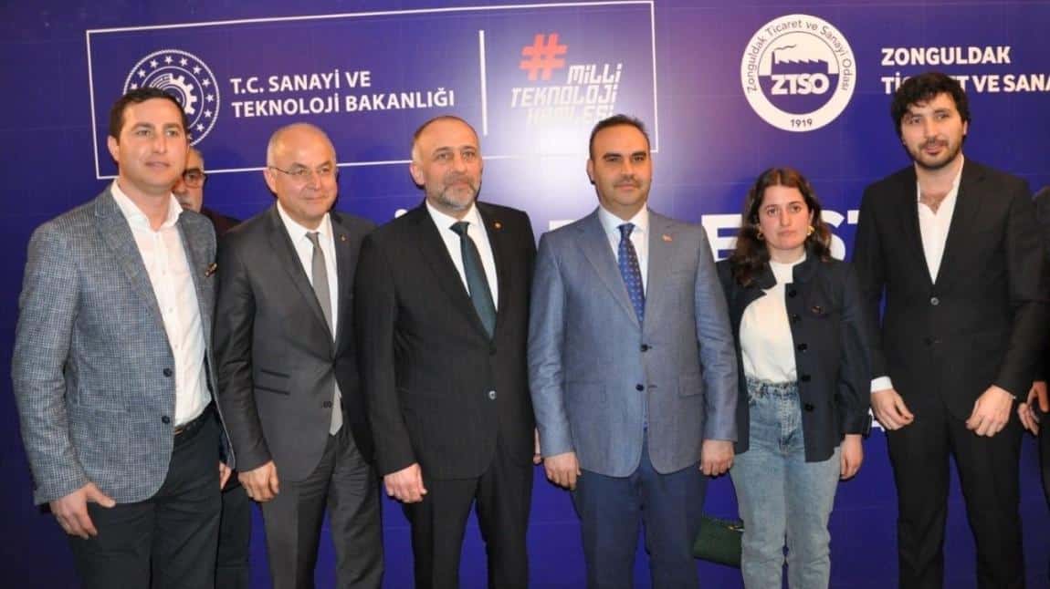 Okulumuz PYK ve Zonguldak  TSO Başkanı Metin DEMİR Sanayi ve Ticaret Bakanımız ile Görüştü.